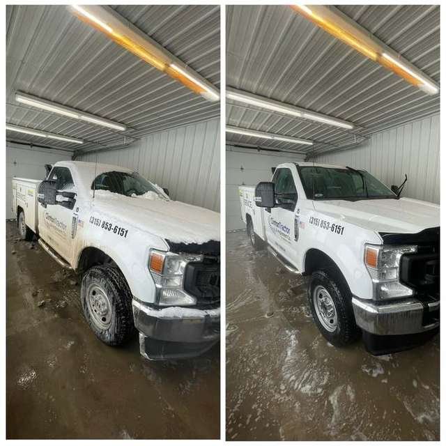 Service truck, side